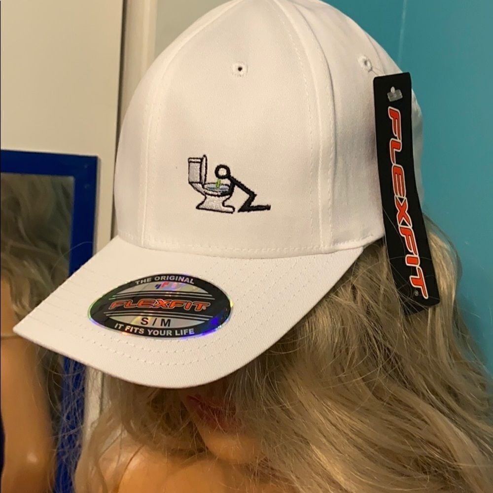 NIP Rowdy Ralphy Ball Cap w/ puking guy White L/XL